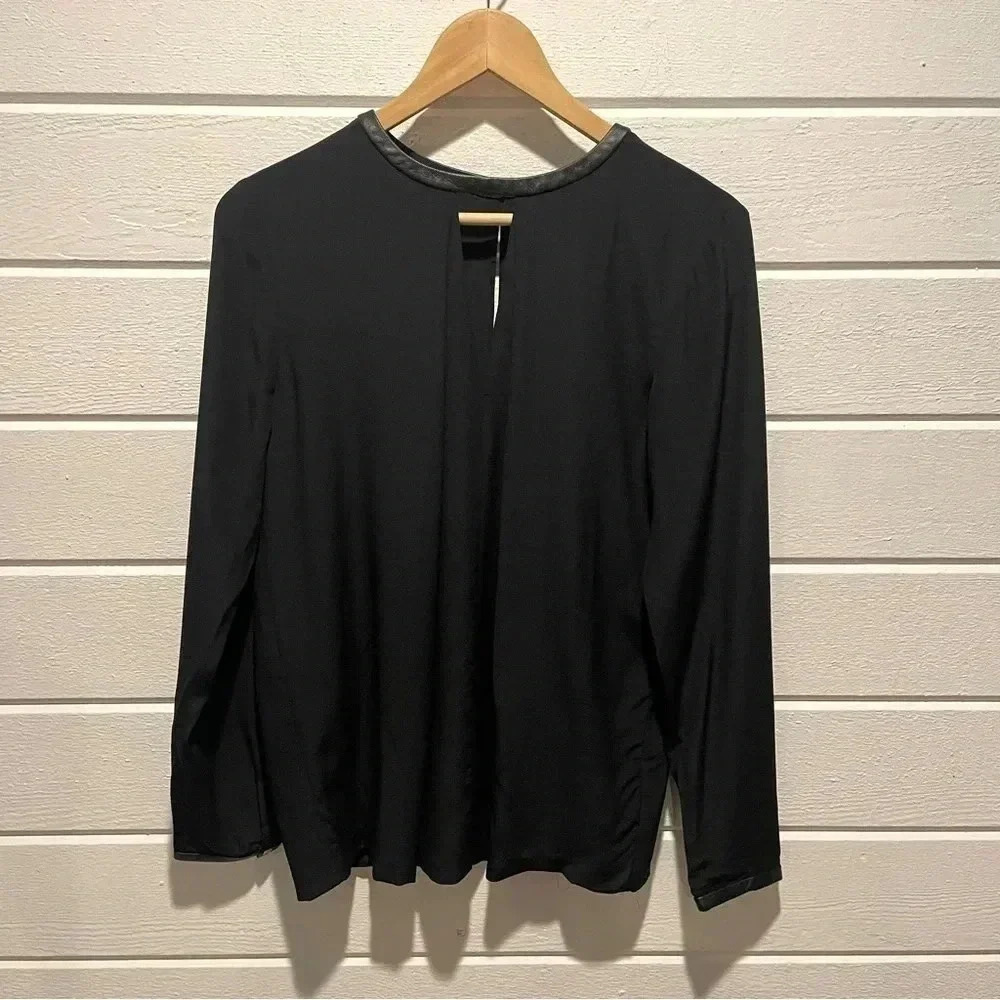 NWT Club Monaco Roanna Leather Trim Silk Blouse
Black SP / fits medium - Picture 4 of 8